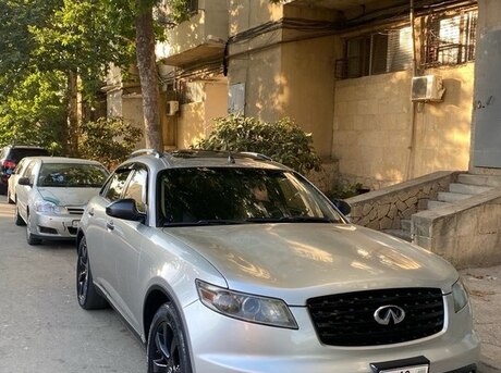 Infiniti FX35 2005