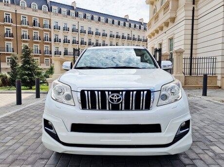 Toyota Land Cruiser Prado 2010