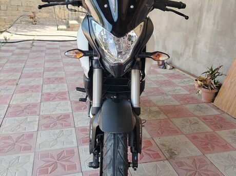 Bajaj Pulsar NS 200 2024