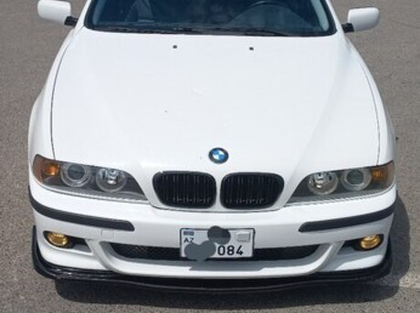 BMW 525