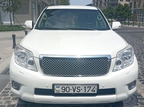 Toyota Land Cruiser Prado 2012