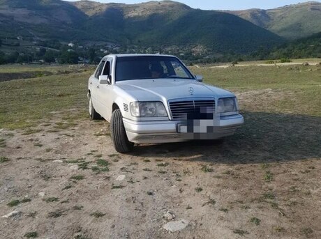 Mercedes E 250 1994