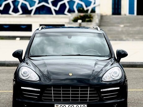 Porsche Cayenne S