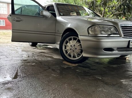Mercedes C 220 d