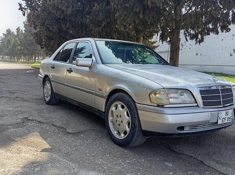 Mercedes C 200 1995