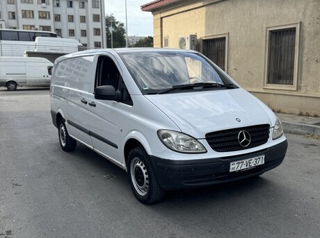 Mercedes Vito 115 2010