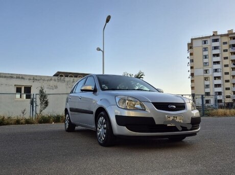 Kia Rio 2005