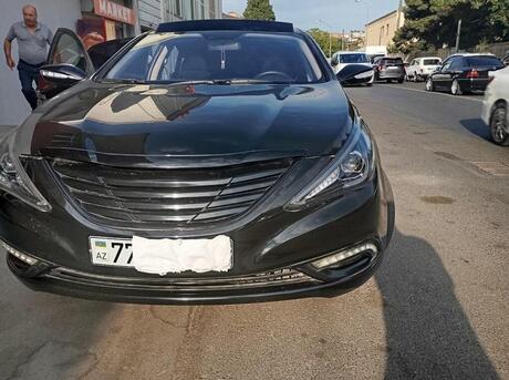 Hyundai Sonata 2010