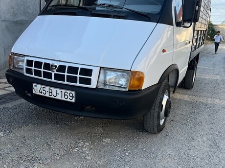 GAZ 33021 1998