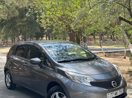 Nissan Note 2015