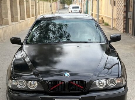 BMW 525