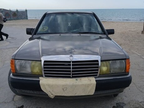 Mercedes 190 1990