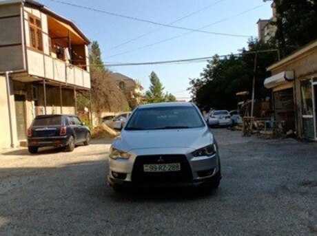 Mitsubishi Lancer 2010