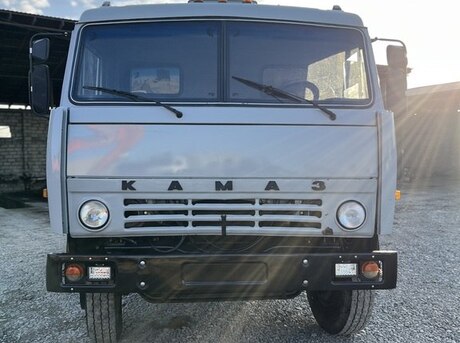 KamAz 55111 1987