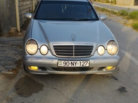 Mercedes E 220 d 2001