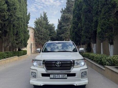 Toyota Land Cruiser 2013