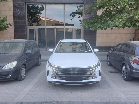 BYD Destroyer 05 2025