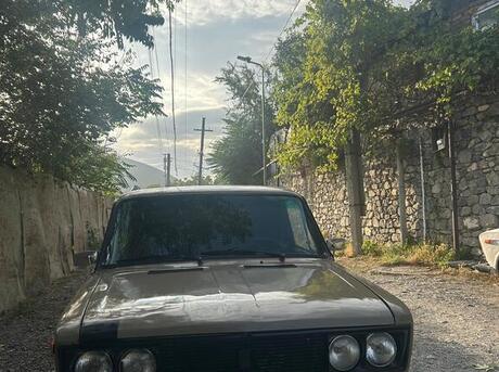 LADA (VAZ) 2106