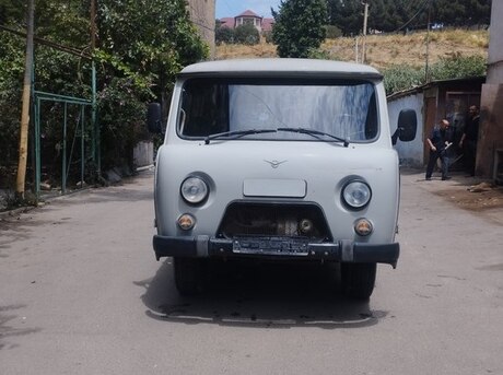UAZ 33036