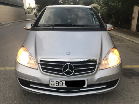 Mercedes A 180 2012