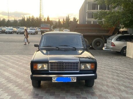 LADA (VAZ) 2107 2010