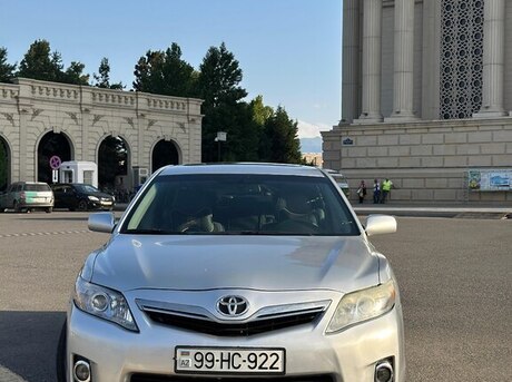 Toyota Camry 2011