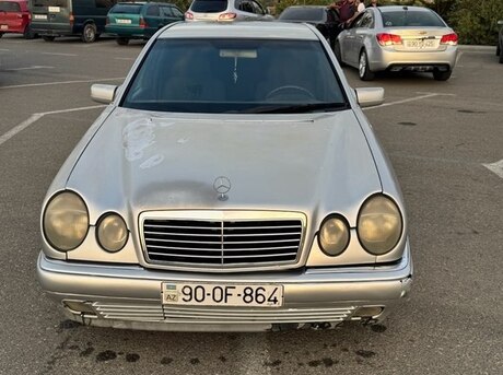 Mercedes E 240 1998