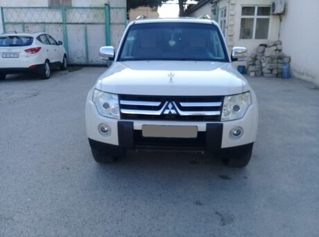 Mitsubishi Pajero 2008