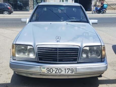 Mercedes E 300 d 1989