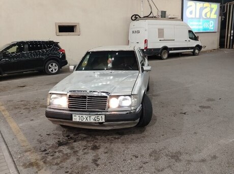 Mercedes E 200 d 1992