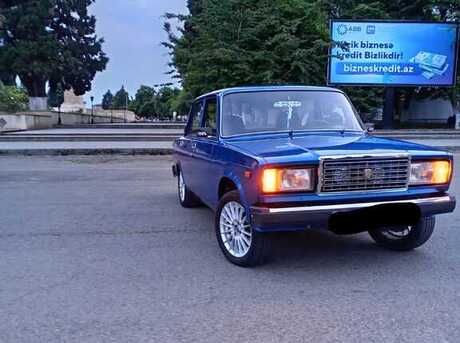 LADA (VAZ) 2107