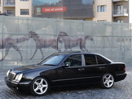 Mercedes E 280 2001