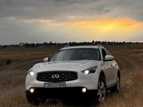 Infiniti FX35 2008