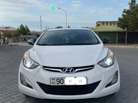 Hyundai Elantra 2015