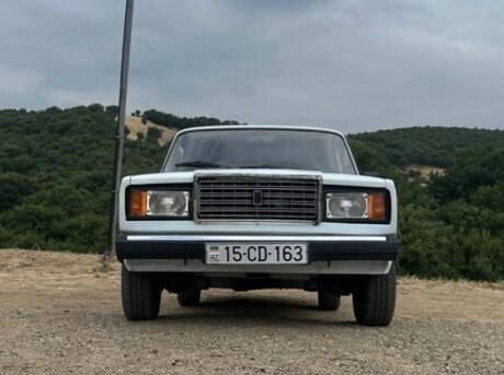 LADA (VAZ) 2107 2005