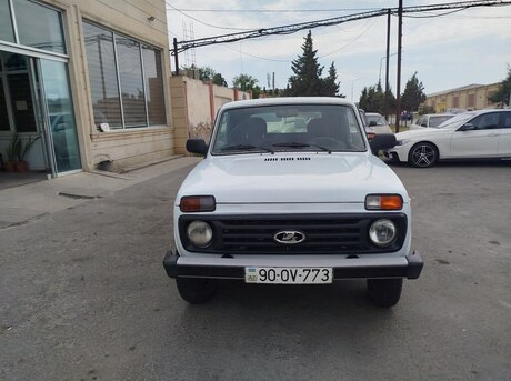 LADA (VAZ) Niva 2012