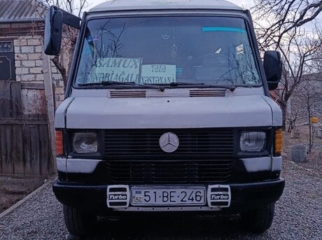 Mercedes 410 D 1989