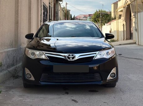 Toyota Camry 2011