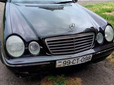 Mercedes E 240 2000