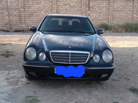 Mercedes E 270 2000