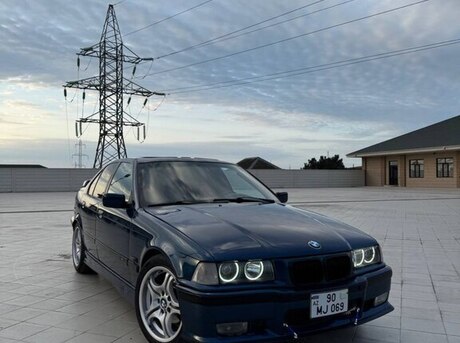 BMW 320 1998