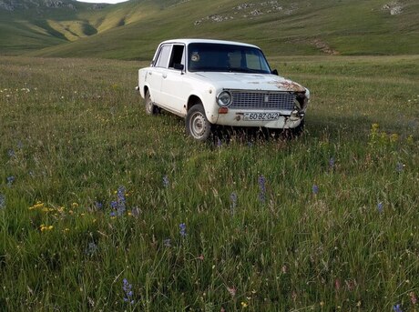 LADA (VAZ) 21011 1981