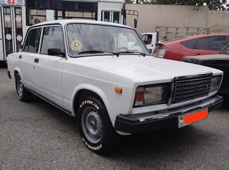 LADA (VAZ) 2107 2004