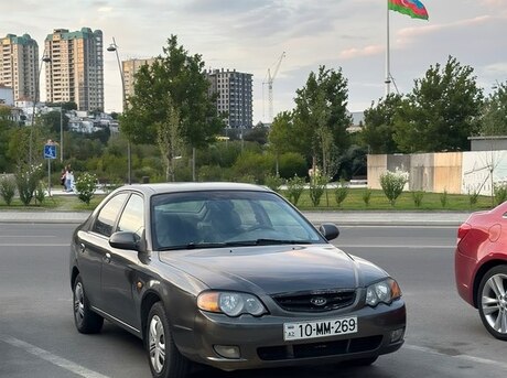 Kia Shuma 2003