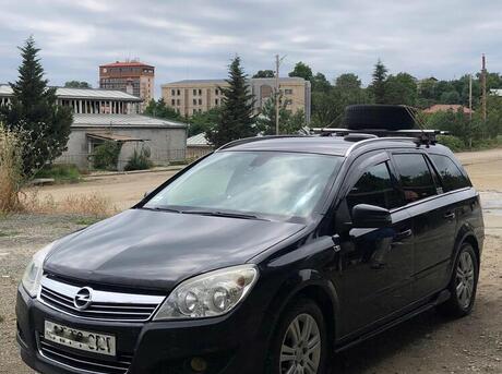 Opel Astra 2009