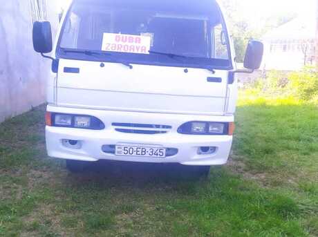 Hyundai County 2001
