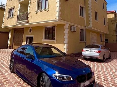 BMW 528