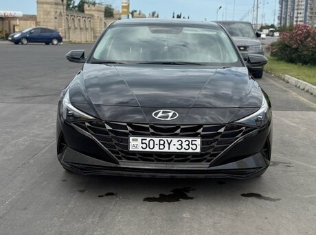 Hyundai Elantra 2021