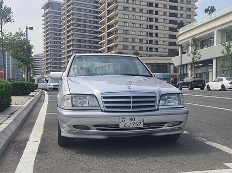 Mercedes C 230