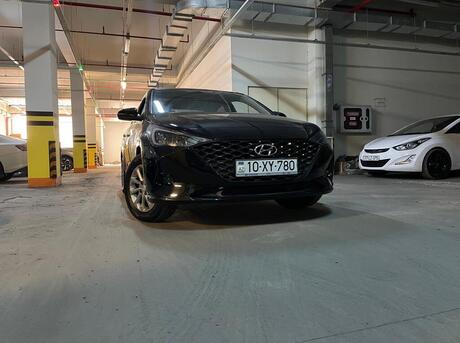 Hyundai Accent